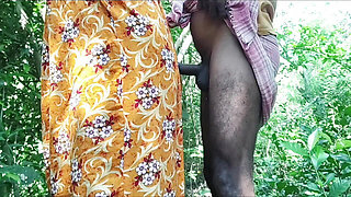Desi village wife's husband fucks his wife in the forest, then peeing on your pussy
