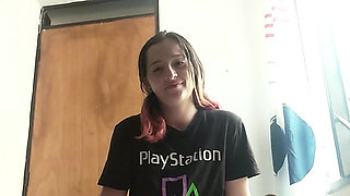 MY STEPSISTER CATCHES MASTURBATING ME ASKS ME TO HERPART 1