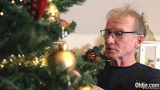 Blonde Teen Roxy Risingstar Takes Grandpa's Load Deep in Her Throat