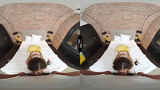 Geisha Kyd VR Porn: Cock Hungry Stepsister - VirtualTaboo