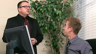 Lacy Spice Mesmerizes in Wild Office Passion