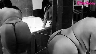 Latina Big Ass Pawg in Jacuzzi