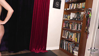 Sinn Sage Dominates Sheena Rose While Wrestling Naked!