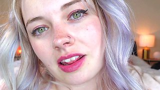 Blonde teen Sierras first erotic masturbation video