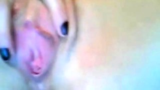 Blonde Amateur Masturbates on Webcam