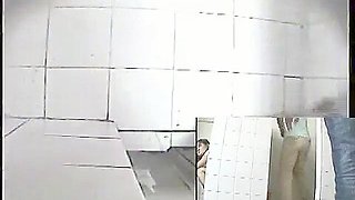 Chinese College Girls Toilet