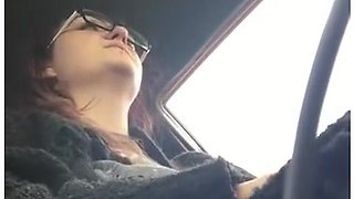Teen Flashes Tits While Driving