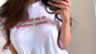 Webcam Asian camgirl testing brand new toy