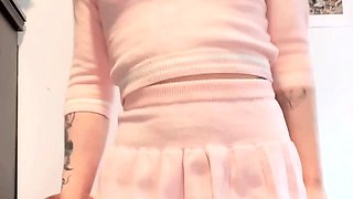 Beauty small tit amateur teen masturbating her shaved pussy