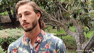 In The Heat Of The Milf Moment With Lucas Frost, Savanna Samson - Brazzers