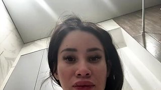Amateur busty webcam teen babe