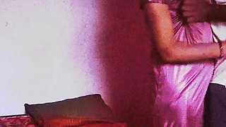 desi girl at nightout with boyfriend