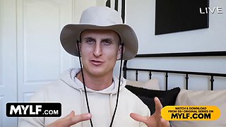 Ass fucking birthday surprise - mylf