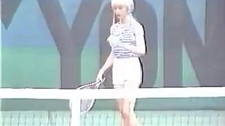 Fisting on the Tennis Court