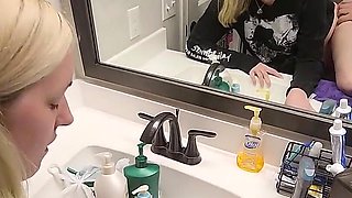 Bathroom Fuck While House Sitting