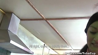 Mofos - Czech girl is paid to flash her tits at the drive through
