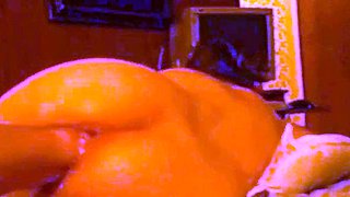 Fisting My Mature Girl on Webcam