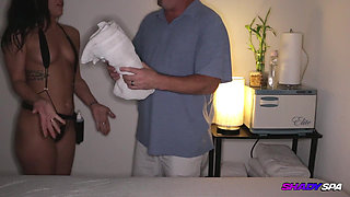 Shady Spa Taylor - Manual Stimulation Using Her Hands and Mouth