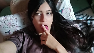 COLOMBIAN PORN ACTRESS MASTURBATES IN FRONT OF HER STEPBROTHER