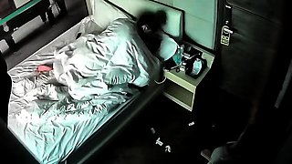Horny fat arab housewife fingered on amateur hidden cam