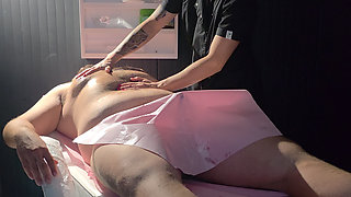 the LINGAM massage with prostate massage, the masseuse took care of the chubby guy