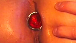 The Plot Is Full of Photos. the Boss Called Her Employee to the Office..