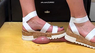 Wedge ball smash - cockbox ball trampling
