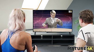 Playful Malusha's blonde scene