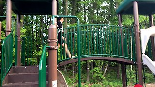 Amateur skater girl outdoor in public fucking for money
