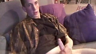 Amateur Derek Beating Off
