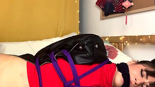 Teen close up fuck xxx housewife cumshot