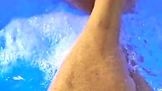 Amateur Foot Fetish Girlfriend Sucks and gives a Footjob