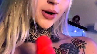 Blonde tight pussy babe solo toy fun in glamour masturbation