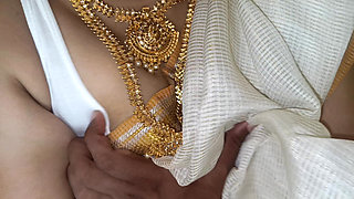 Cheating mallu aunty hot romance pussy licking hot viral video 2