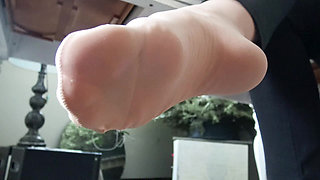 Ignored at My Nylon-clad Boss Feet!