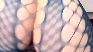Piss fetish WAM gal solo toys