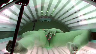 Tanning Mastubate