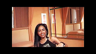 Wonderful Sexy Young Latina MILF Masturbates Her Pussy in the Bathtub