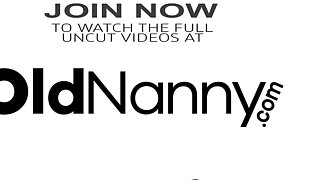 USA Granny Cindy Pleasures Her Hairy Pussy with Toy
