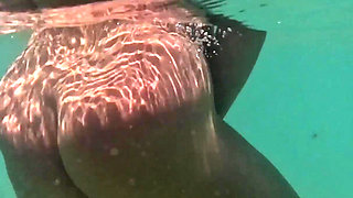 Naked in Paradise - Underwater Ocean Playtime