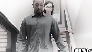 Lustful babes fucks male sex addict