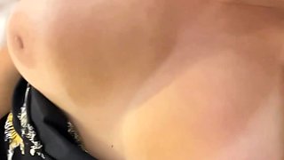 Big boob brunette masturbates on webcam