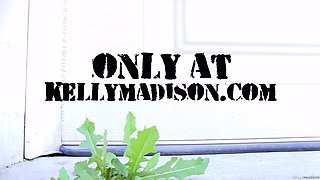Garage Grind - Starring: Kelly Madison - PornFidelity