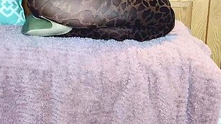 Big boob brunette masturbates on webcam