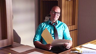 School Slut With Sean Lawless, Ariana Marie, Zoe Clark - Brazzers