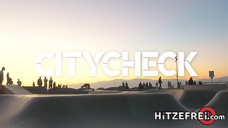 2 angels for the porn officer - Hitzefrei