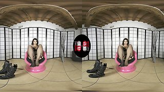 Mistress Molli Gets Wild As She Takes Her Boots And Lingerie Off In Virtual Reality - VRFootFetish