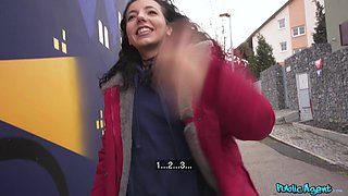 Martin Gun's Wild Game with Petite Charm