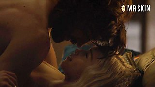 Erotic bed scene featuring Emilia Clarke aka Daenerys Targaryen