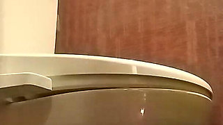 Japanese MILF Peeing